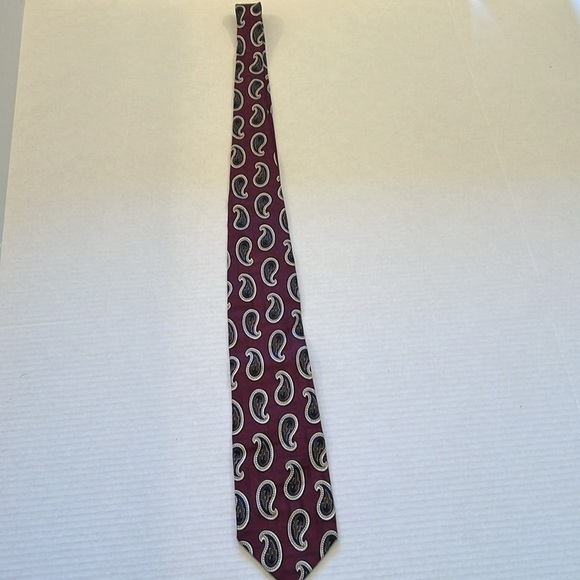 Hickory-Freeman fine silk tie - Picture 2 of 4